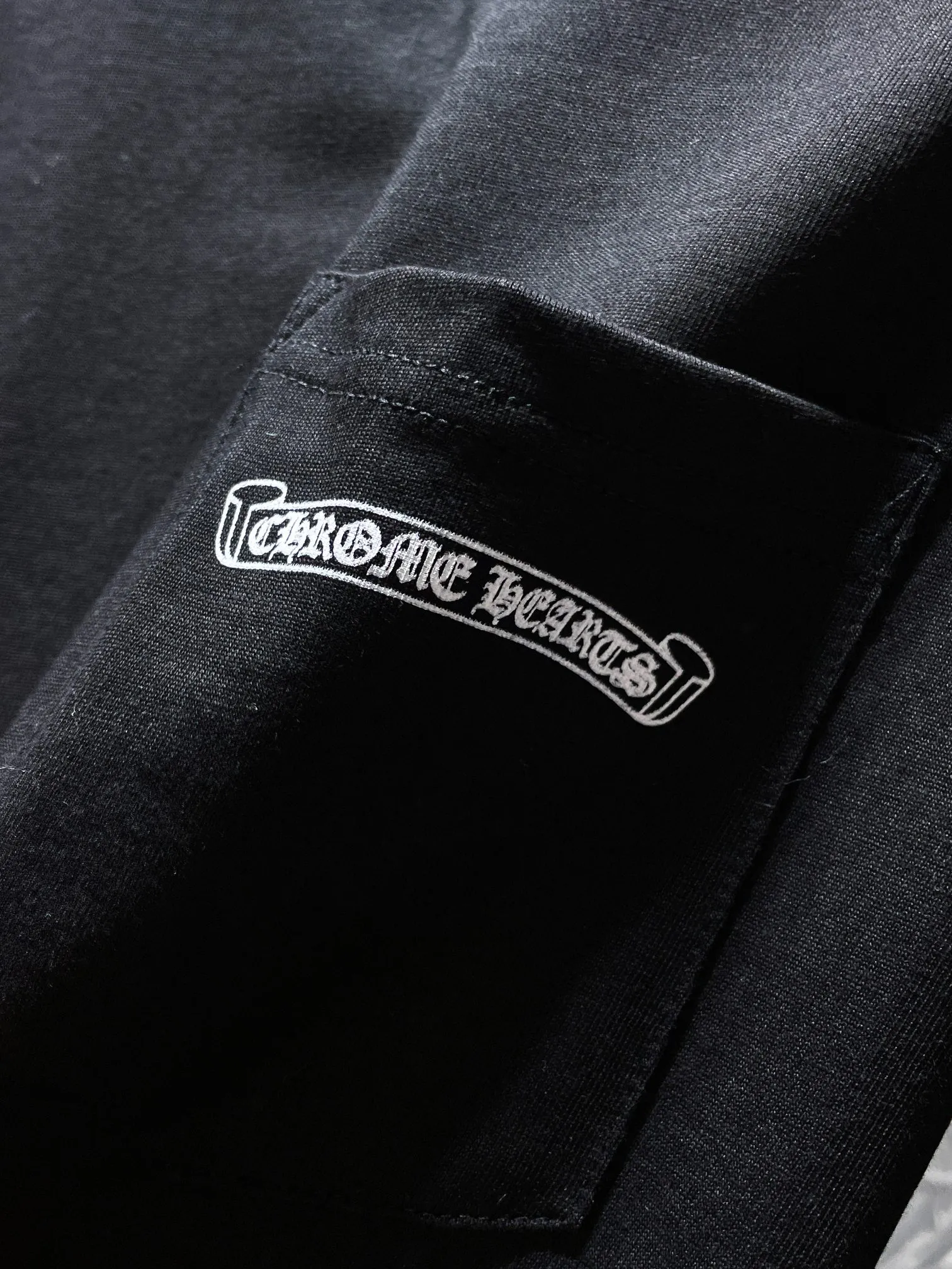 P160 Chrome Hearts🍁Long T series🍁 High-weight, environmentally friendly and high-quality top-quality fabrics Chrome classic scroll letter color cross group flower arm short sleeves Imported environmentally friendly glue printing and dyeing Counter synchronization 1:1 replica version Recommended color: black white Size: S, M, L, XL